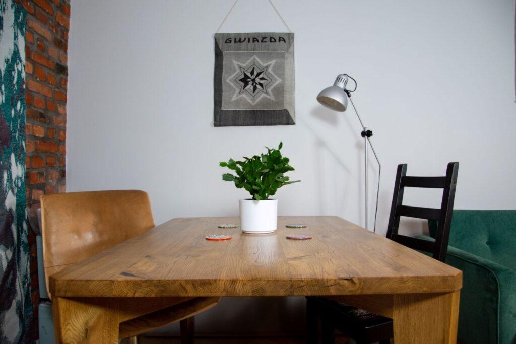 Rustic Oak Table – Rustic Modern Furniture – Rustic tables for life