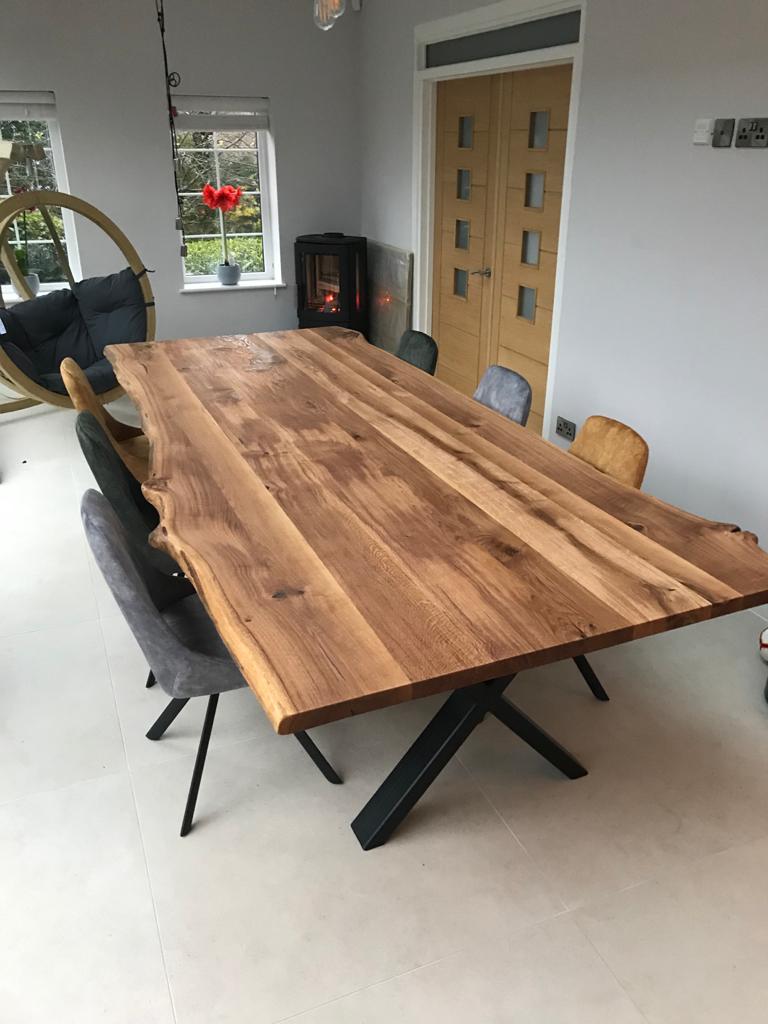 solid oak dining room table